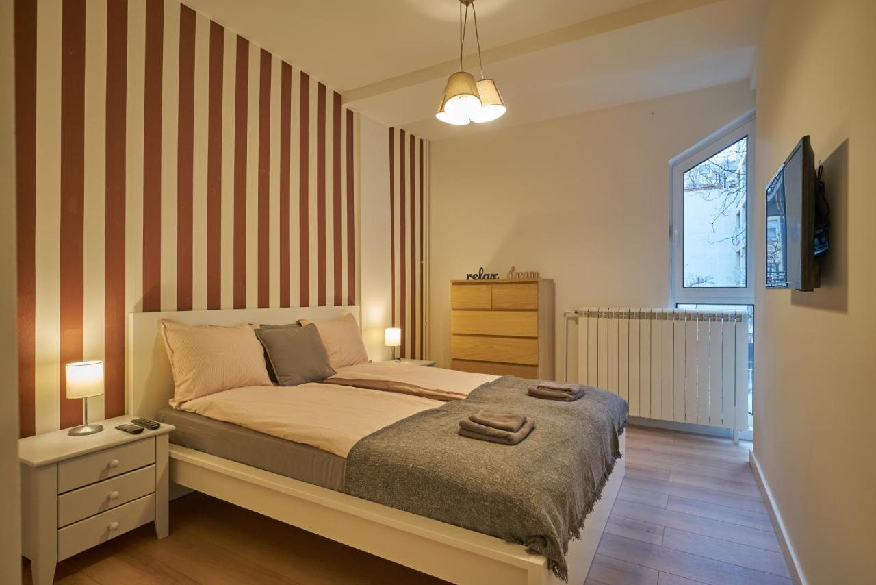 Appartamento Perfect 10 Belgrado Esterno foto